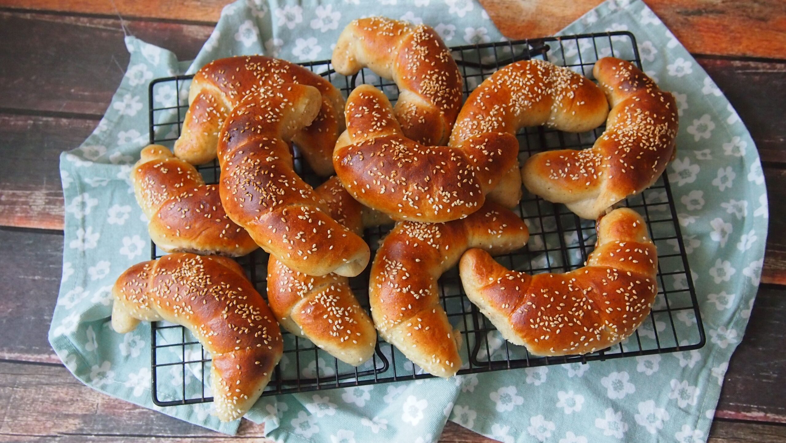 Rogaliki z solna skórką